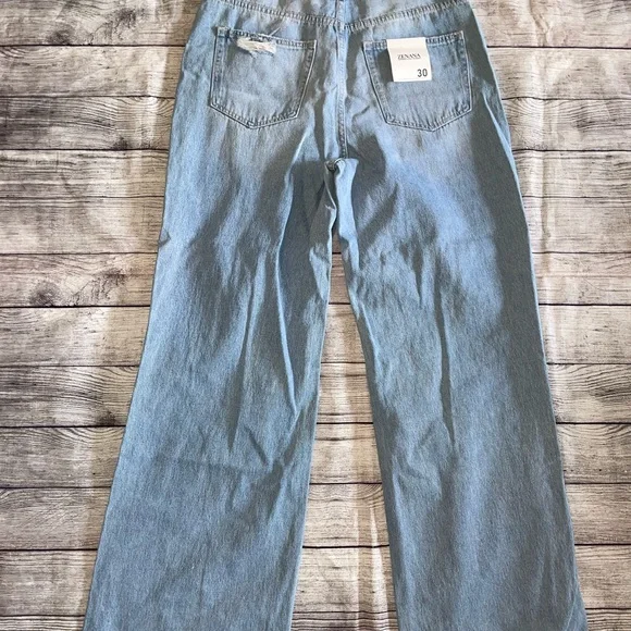 New Zenana High Rise Crop Flare Jeans size 30 - Picture 4 of 5